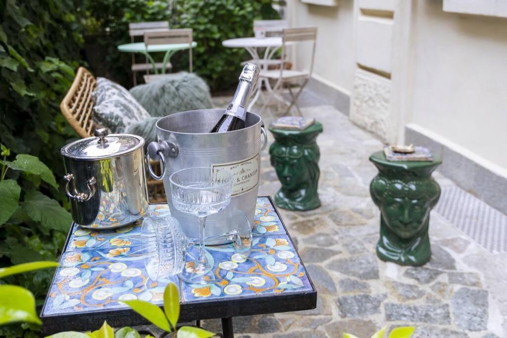 Luxury Bohemian Suite With Private Garden In Milano Eksteriør billede