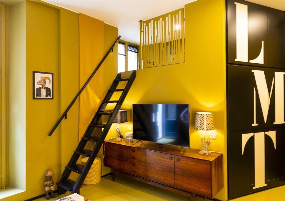 Luxury Bohemian Suite With Private Garden In Milano Eksteriør billede